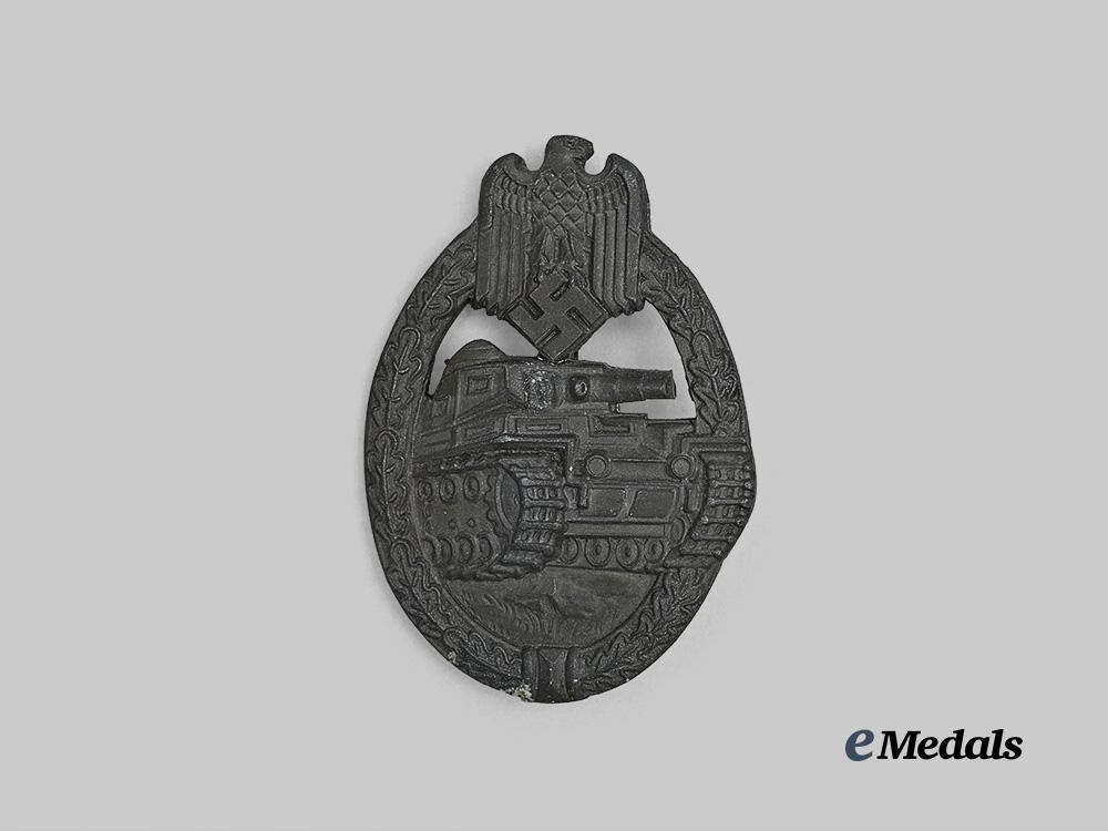 germany,_wehrmacht._a_panzer_assault_badge,_bronze_grade,_refurbished_example_by_edelmetallwerke_list&_hertl_e_medals__g63259_2