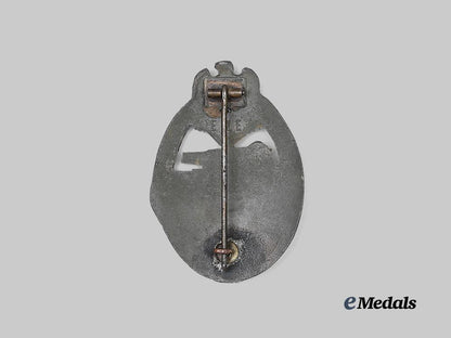germany,_wehrmacht._a_panzer_assault_badge,_bronze_grade,_refurbished_example_by_edelmetallwerke_list&_hertl_e_medals__g63259_3