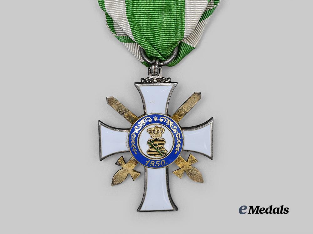 saxony,_kingdom._an_albert_order,_i_i_class_knight’s_cross_with_swords,_by_g._a._scharffenberg_e_medals__g63272_5