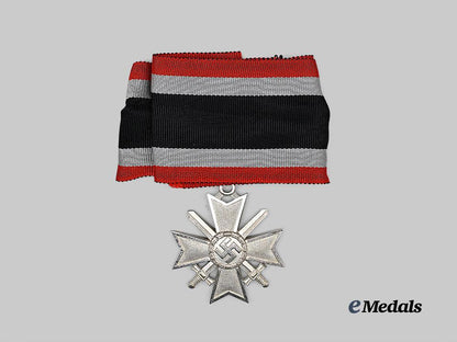 germany,_federal_republic._a_knight’s_cross_of_the_war_merit_cross,_exhibition_example,_c.1960_e_medals__g63280_4