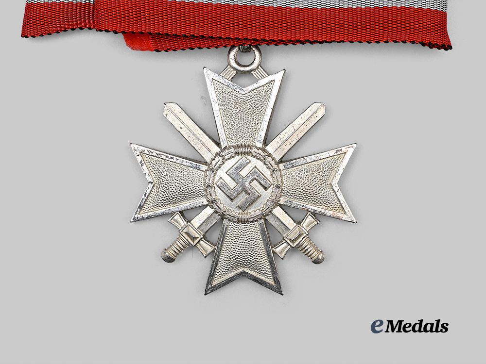 germany,_federal_republic._a_knight’s_cross_of_the_war_merit_cross,_exhibition_example,_c.1960_e_medals__g63280_5