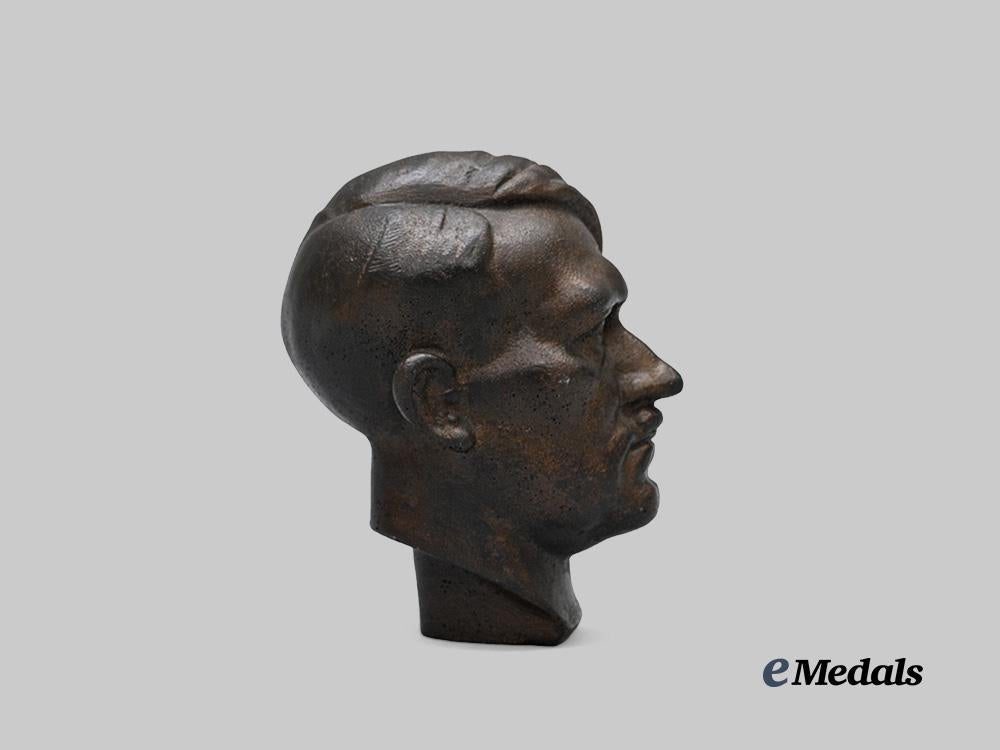 germany,_third_reich._an_a_h_bust_e_medals__g63283_4