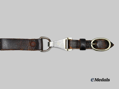 germany,_s_a._a_model1933_service_dagger_hanger_e_medals__g63304_4