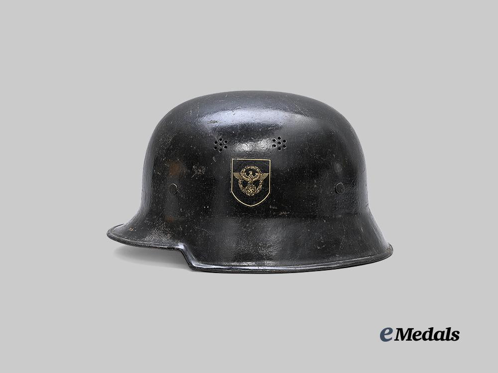 germany,_ordnungspolizei._a_fire_police_m34_stahlhelm,_double_decal_version,_by_eisenhüttenwerke_thale_e_medals__g63314_5