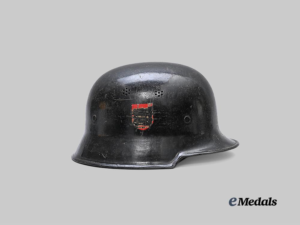 germany,_ordnungspolizei._a_fire_police_m34_stahlhelm,_double_decal_version,_by_eisenhüttenwerke_thale_e_medals__g63314_6