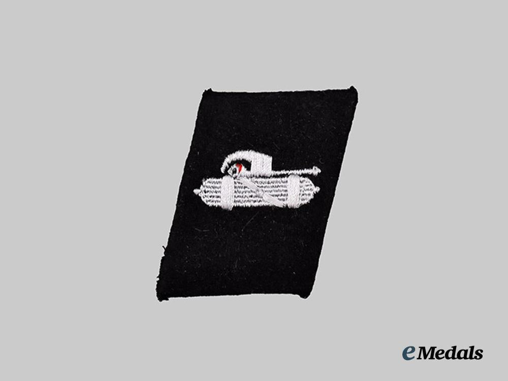 germany,_s_s._a_mint29th_waffen_grenadier_division_of_the_s_s(1st_italian)_collar_tab,_second_pattern_e_medals__g63315_1