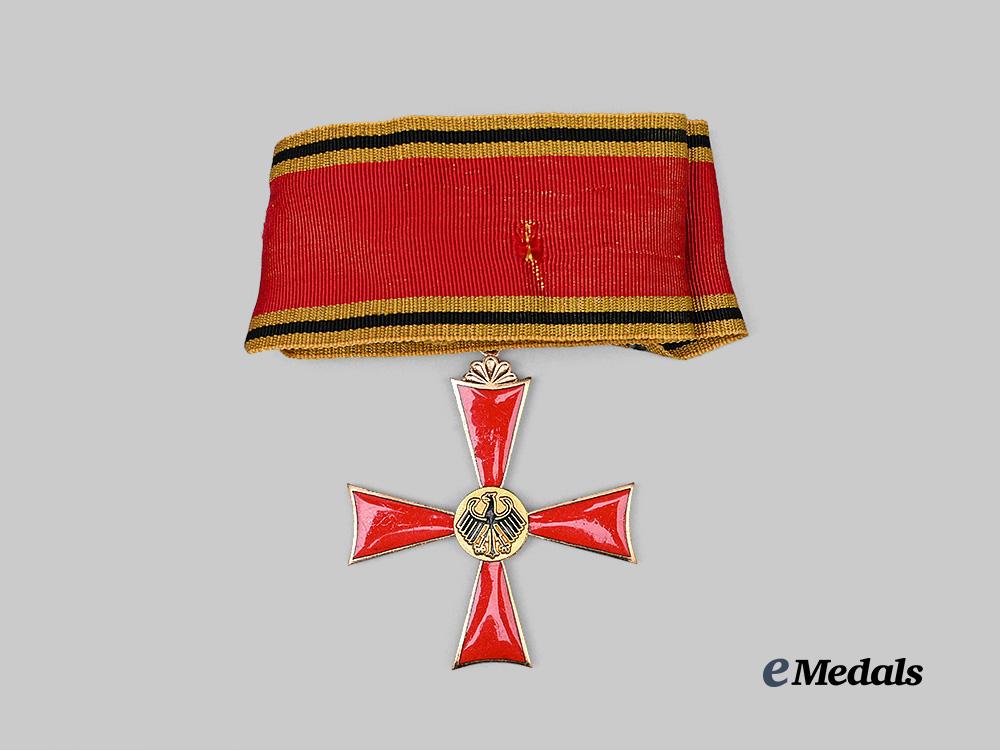germany,_federal_republic._an_order_of_merit,_grand_cross_and_star_set,_by_steinhauer&_lück_e_medals__g63320_6