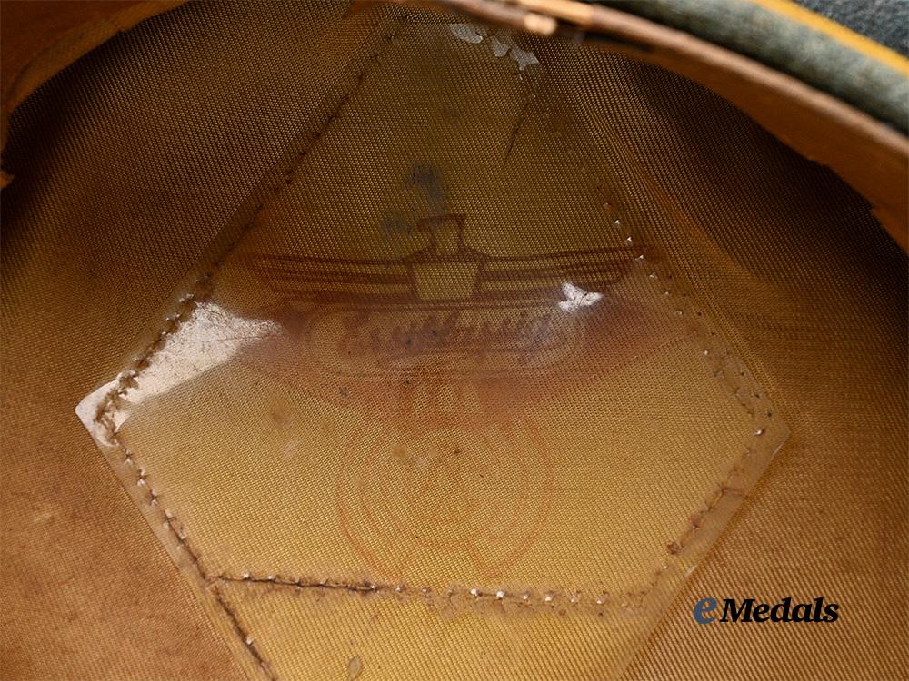 germany,_heer._a_cavalry/_armoured_reconnaissance_officer’s_visor_cap,_by_clemens_wagner_e_medals__g63321_10