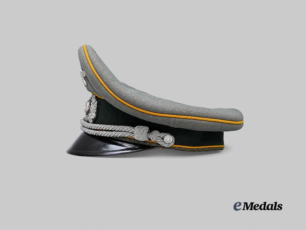 germany,_heer._a_cavalry/_armoured_reconnaissance_officer’s_visor_cap,_by_clemens_wagner_e_medals__g63321_5