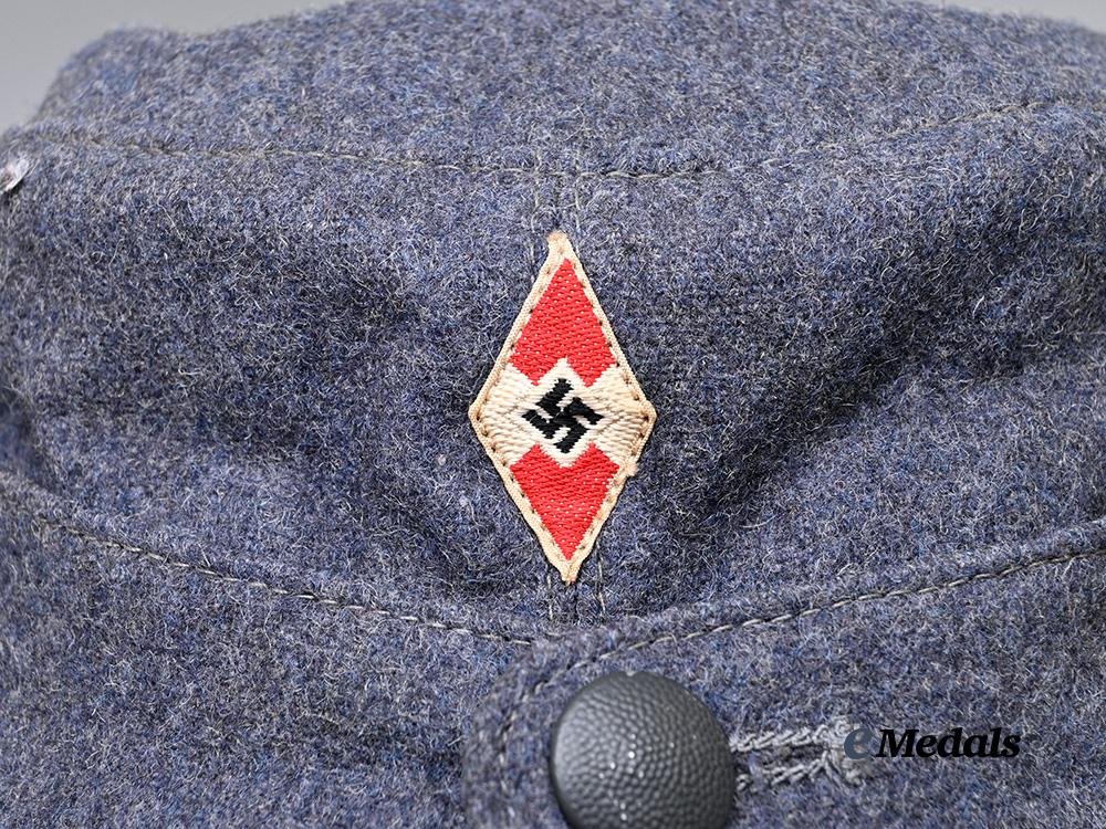 germany,_h_j._a_flak_assistant’s_m43_field_cap_e_medals__g63327_9