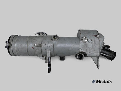 germany,_kriegsmarine._a_deck_gun_binocular,_by_optische_präzisions-_werke_g.m.b._h.,_c.1944_e_medals__g63329_2