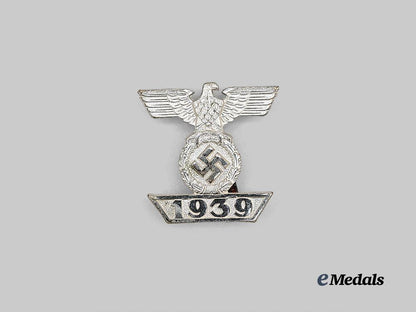 germany,_wehrmacht._a1939_clasp_to_the_iron_cross_i_i_class,_two-_prong_miniature_version,_by_wilhelm_deumer_e_medals__g63334_2