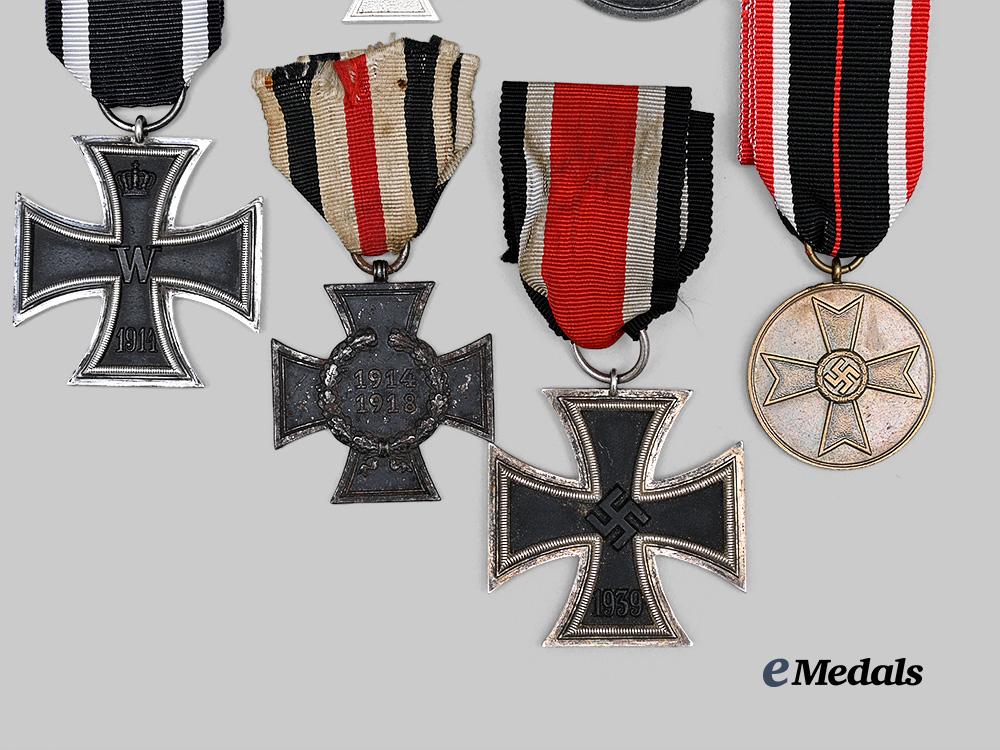 germany,_wehrmacht._a_mixed_lot_of_awards_for_first_and_second_world_war_service_e_medals__g63342_3