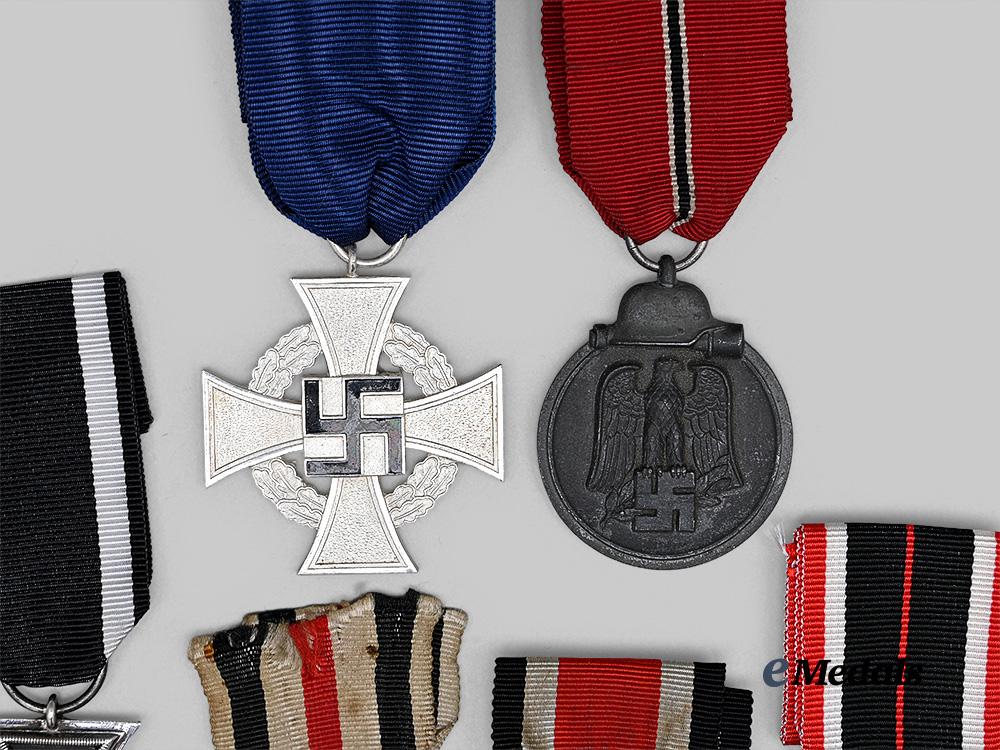 germany,_wehrmacht._a_mixed_lot_of_awards_for_first_and_second_world_war_service_e_medals__g63342_4