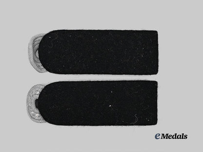 germany,_heer._a_set_of_combat_engineer_shoulder_boards_for_a_major_e_medals__g63343_3