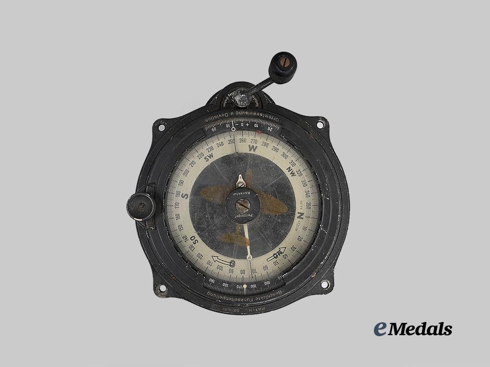 germany,_luftwaffe._a_radio_direction_finder,_by_patin_of_berlin,_c.1940_e_medals__g63351_2
