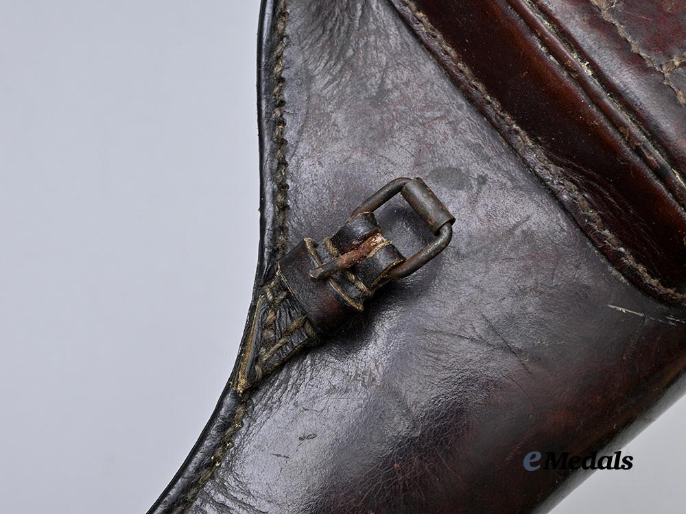 germany,_imperial._an_m91_revolver_holster_e_medals__g63359_5