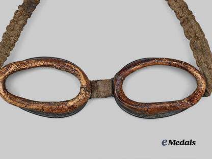germany,_imperial._a_pair_of_gas_protection_goggles_e_medals__g63377_7