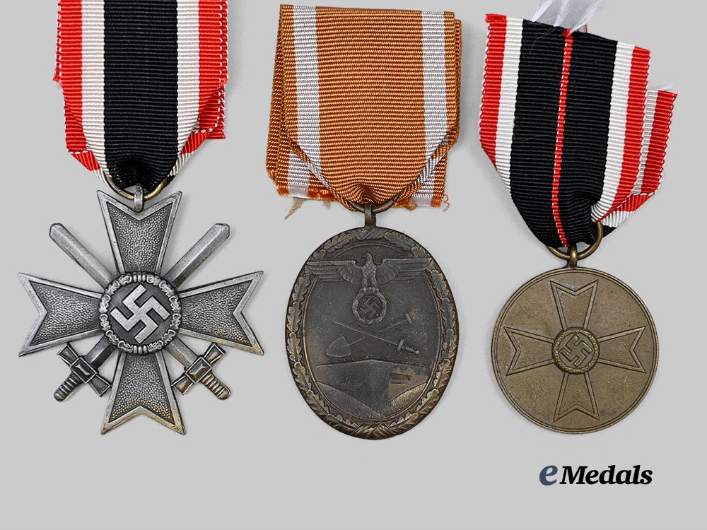 germany,_third_reich._a_mixed_lot_of_awards_with_issue_packages_e_medals__g63378_5