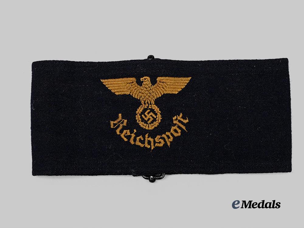 germany,_third_reich._a_reichspost_employee’s_armband_e_medals__g63386_2
