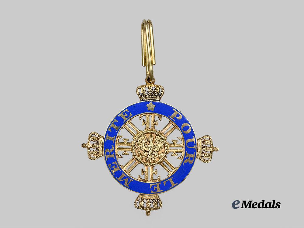 prussia,_kingdom._a_rare_pour_le_mérite_for_science_and_art_in_gold,_c.1865_e_medals__g63401_7