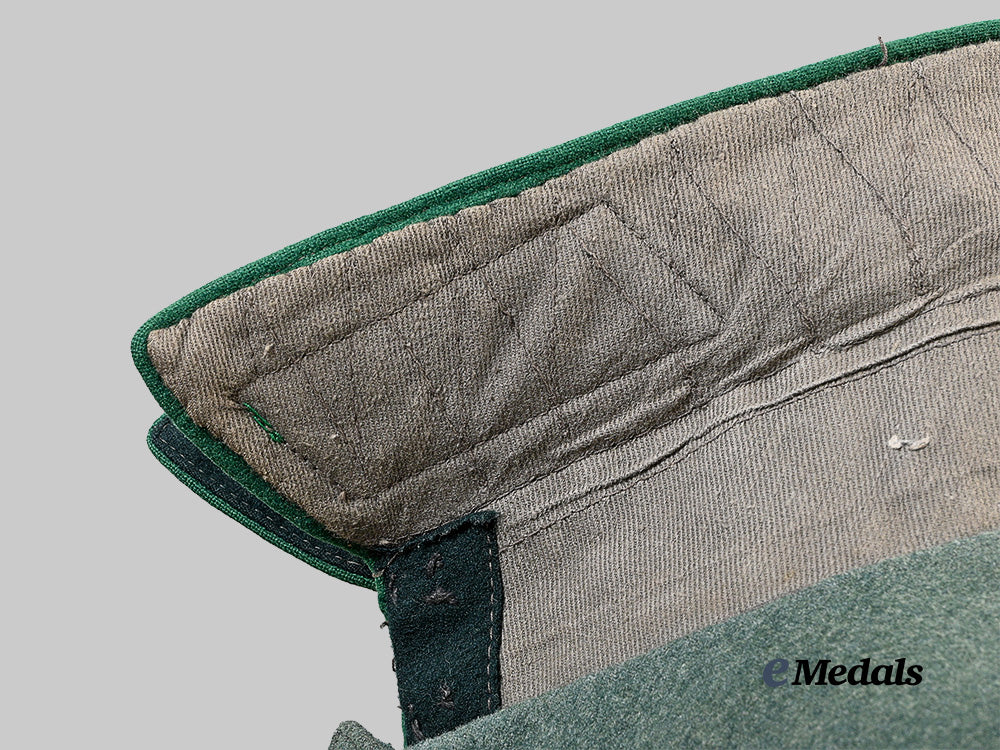 germany,_heer._a_parade_tunic_for_a_gebirgsjäger_obergefreiter,_by_schmidt&_zoeltsch_e_medals__g63403_17