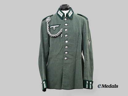 germany,_heer._a_parade_tunic_for_a_gebirgsjäger_obergefreiter,_by_schmidt&_zoeltsch_e_medals__g63403_2