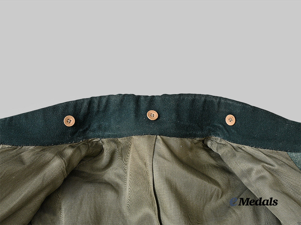 germany,_heer._a_parade_tunic_for_a_gebirgsjäger_obergefreiter,_by_schmidt&_zoeltsch_e_medals__g63403_20
