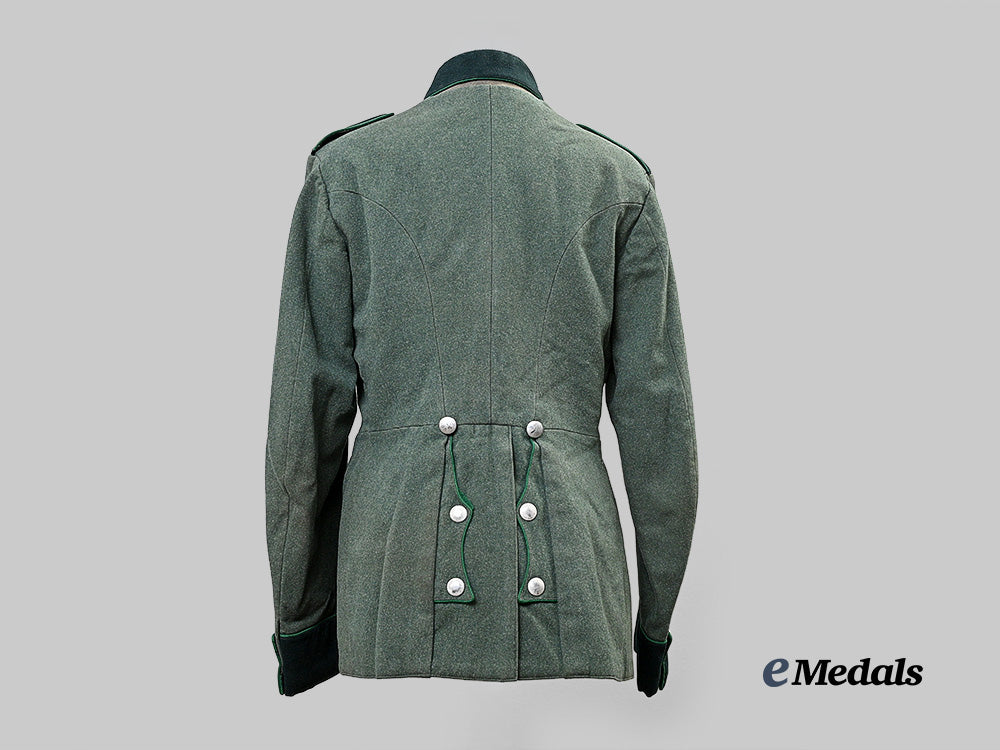 germany,_heer._a_parade_tunic_for_a_gebirgsjäger_obergefreiter,_by_schmidt&_zoeltsch_e_medals__g63403_7