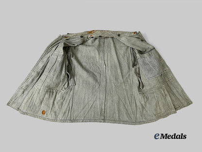germany,_kriegsmarine._a_drill-_style_service_blouse_for_ship_cadre_battalion_personnel_on_english_channel_duty_e_medals__g63404_13