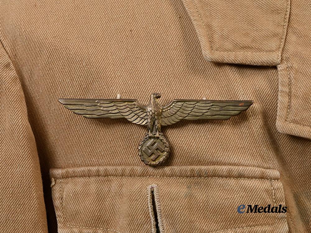 germany,_kriegsmarine._a_tropical_field_blouse_for_a_leutnant_of_engineers,_owner-_attributed_example_e_medals__g63405_8