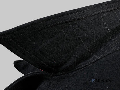 germany,_heer._a_rare_panzer-_grenadier-_division_feldherrnhalle_black_wrap_for_a_feldwebel,_by_d_e_k_a_w_e_e_medals__g63406_16