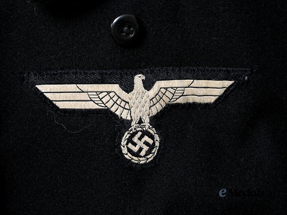 germany,_heer._a_rare_panzer-_grenadier-_division_feldherrnhalle_black_wrap_for_a_feldwebel,_by_d_e_k_a_w_e_e_medals__g63406_18