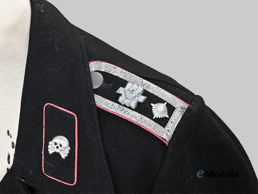 germany,_heer._a_rare_panzer-_grenadier-_division_feldherrnhalle_black_wrap_for_a_feldwebel,_by_d_e_k_a_w_e_e_medals__g63406_9