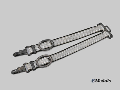 germany,_heer._an_officer’s_dagger_hanger_e_medals__g63421_2