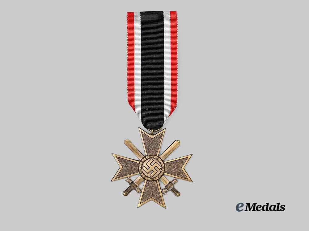 germany,_luftwaffe._a_female_auxiliary_war_merit_cross_and_death_notice_group_e_medals__g63422_3