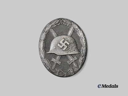 germany,_wehrmacht._a_silver_grade_wound_badge,_with_case_and_stick_pin_miniature,_by_wilhelm_deumer_e_medals__g63439_7