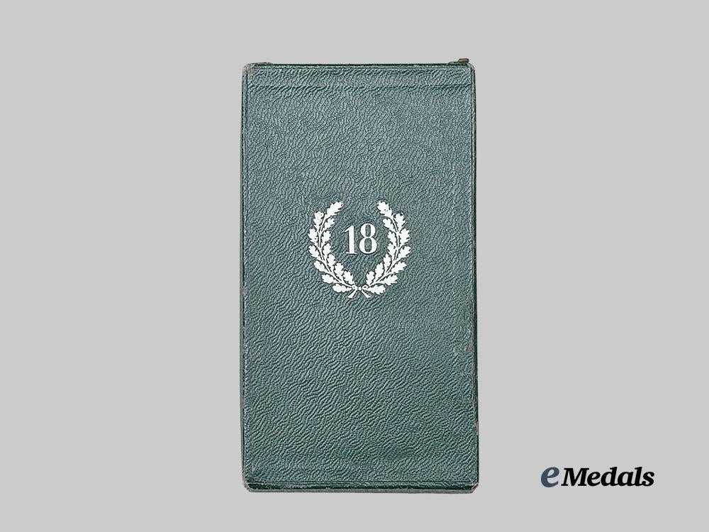 germany,_ordnungspolizei._a_long_service_award,_i_i_class_for18_years,_with_case_e_medals__g63443_2