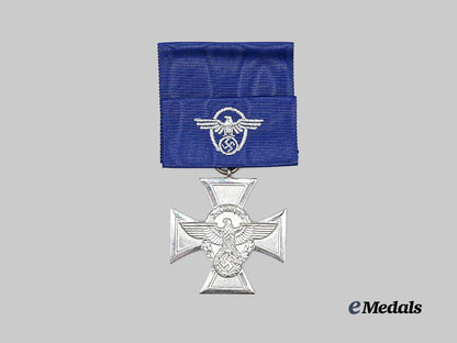germany,_ordnungspolizei._a_long_service_award,_i_i_class_for18_years,_with_case_e_medals__g63443_6