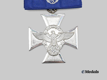 germany,_ordnungspolizei._a_long_service_award,_i_i_class_for18_years,_with_case_e_medals__g63443_7