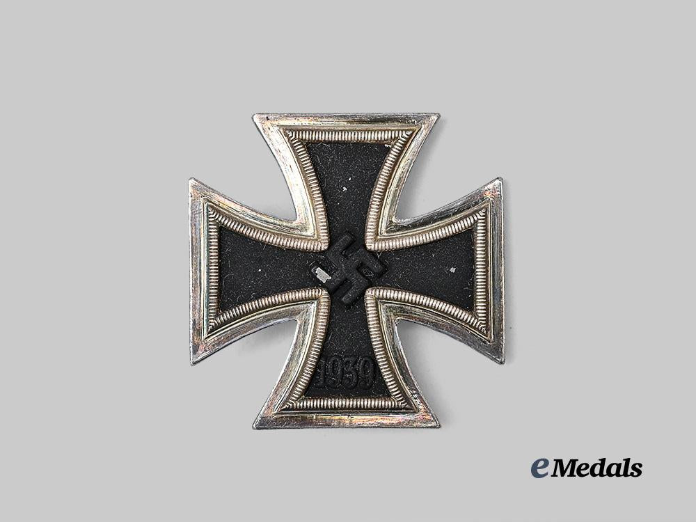 germany,_wehrmacht._a1939_iron_cross_i_class,_with_case,_unknown_maker_variant_e_medals__g63447_5