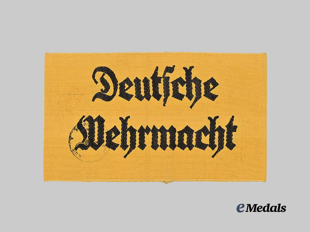 germany,_wehrmacht._a_civilian_auxiliary_armband_e_medals__g63448_2