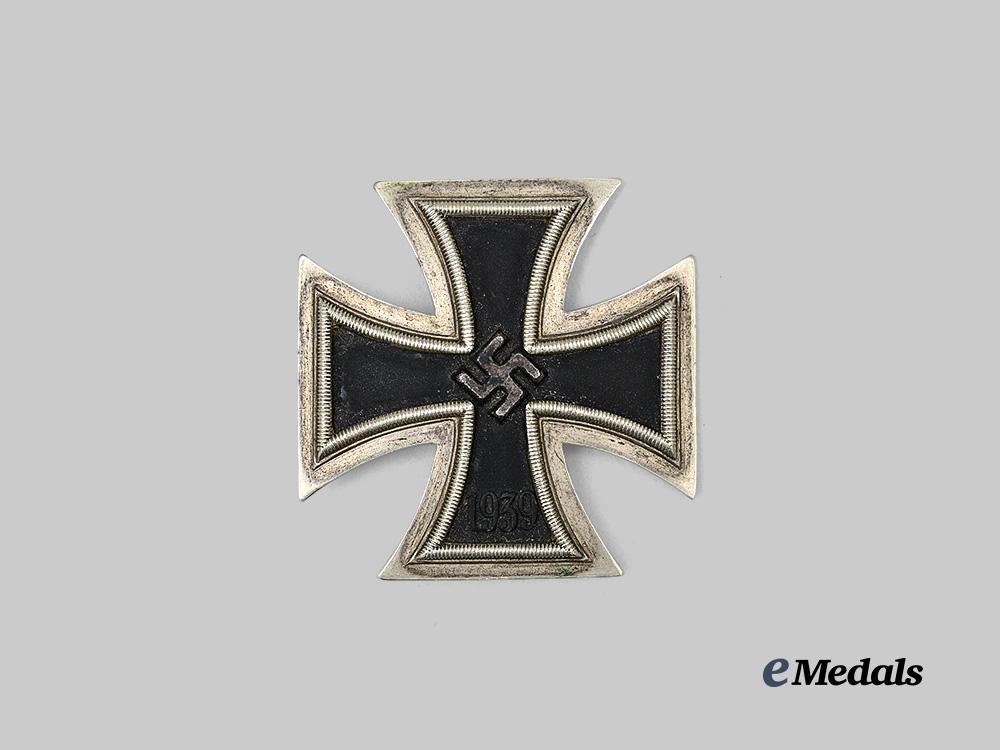germany,_wehrmacht._a1939_iron_cross_i_class,_by_c._e._juncker_e_medals__g63449_2