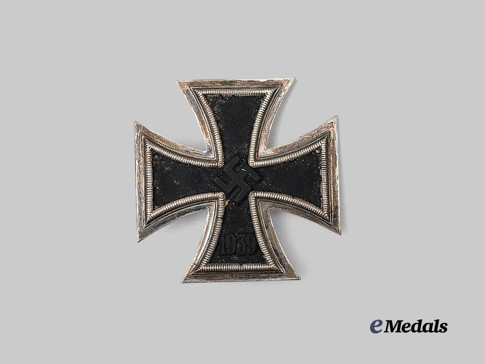 germany,_wehrmacht._a1939_iron_cross_i_class,_with_case,_by_paul_meybauer_e_medals__g63459_5