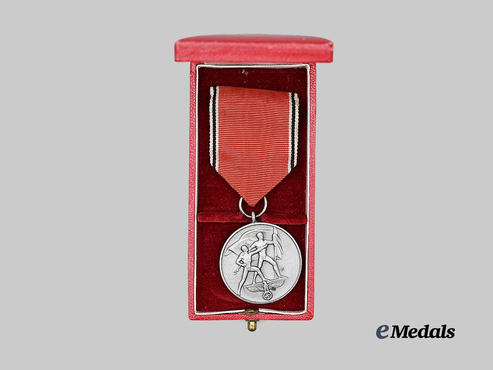germany,_third_reich._an_anschluss_medal,_with_case_e_medals__g63473_3
