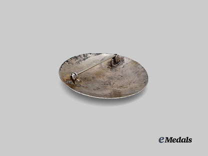 germany,_third_reich._a_germanic_folk_art_brooch_in_silver_e_medals__g63476_4