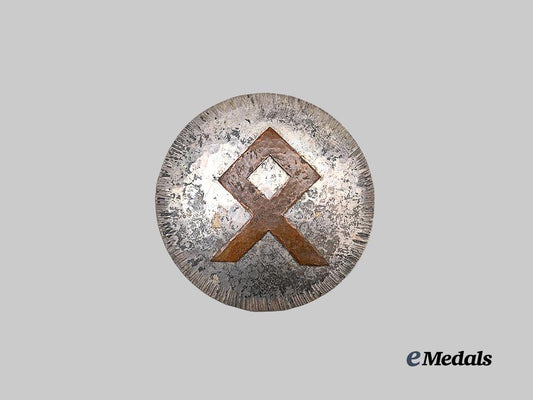 germany,_third_reich._a_germanic_folk_art_brooch_in_silver_e_medals__g63481_2