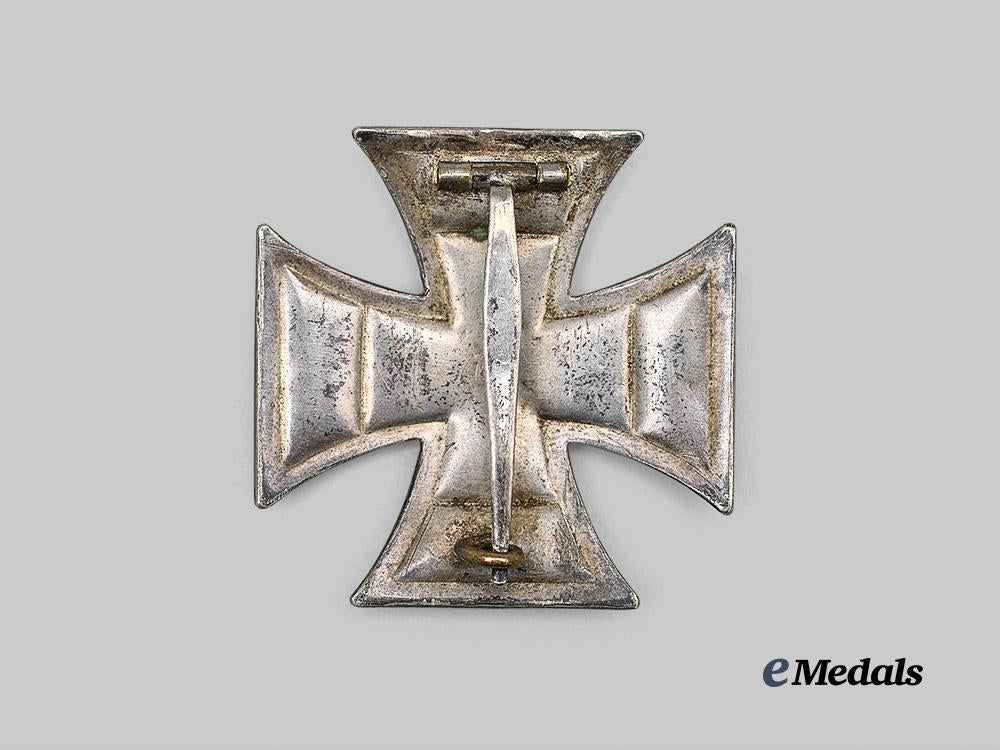 germany,_imperial._a1914_iron_cross_i_class,_non-_magnetic_pillow_back_variant,_by_a_w_s_e_medals__g63492_3