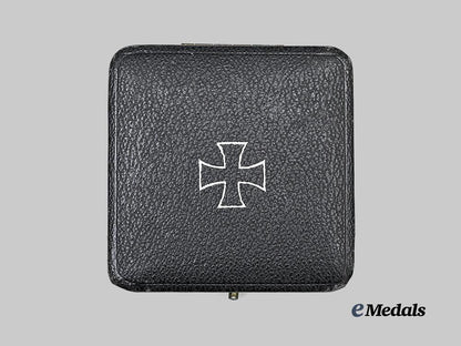 germany,_wehrmacht._a1939_iron_cross_i_class,_with_case,_by_c._f._zimmermann_e_medals__g63500_2