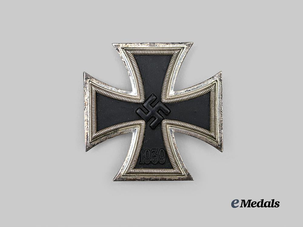 germany,_wehrmacht._a1939_iron_cross_i_class,_with_case,_by_wilhelm_deumer_e_medals__g63503_5